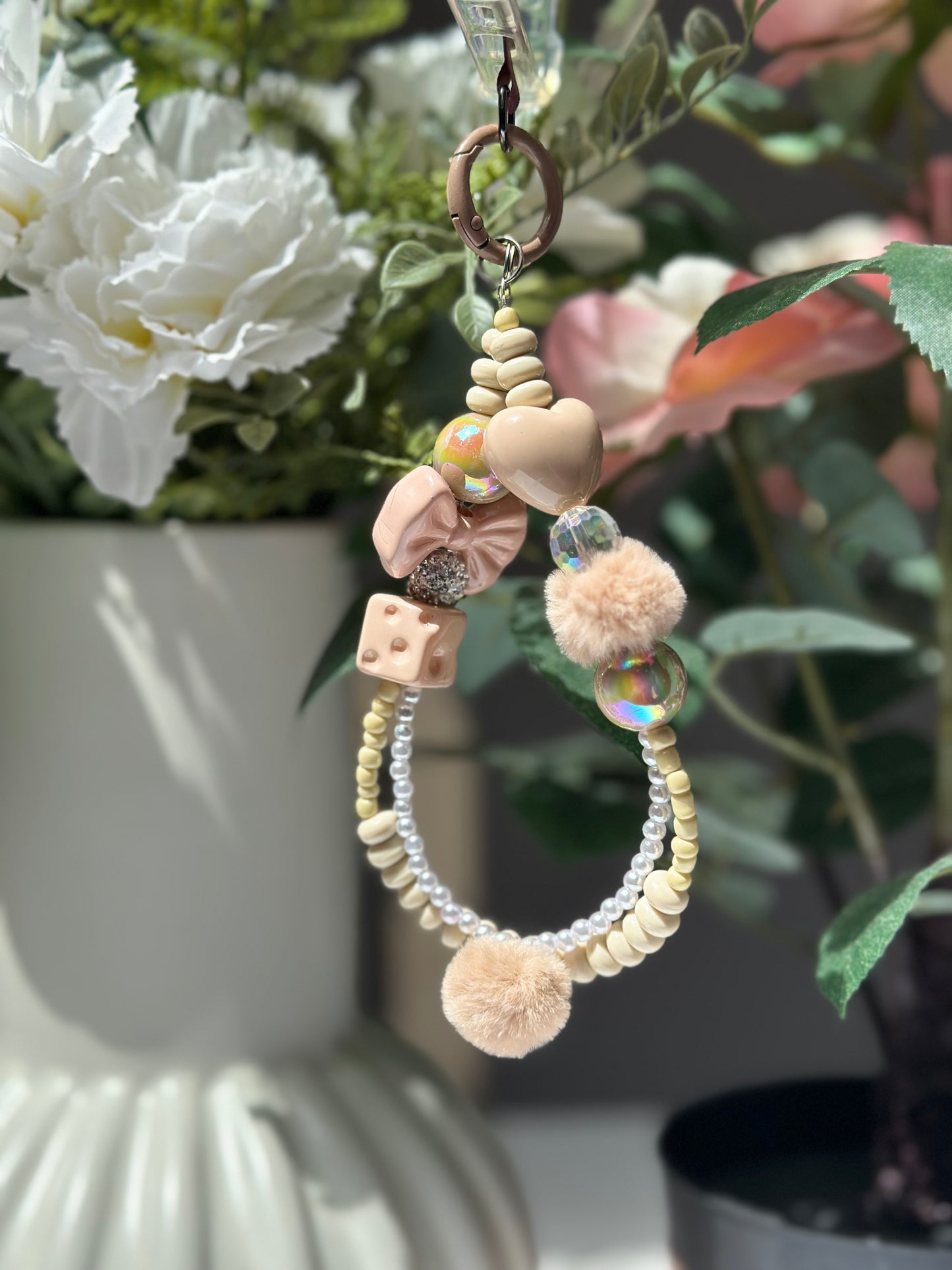 Chaîne téléphone Marron